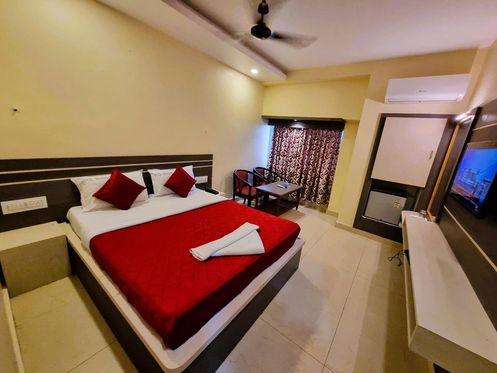 Hotel Seagate Velankanni Exterior photo
