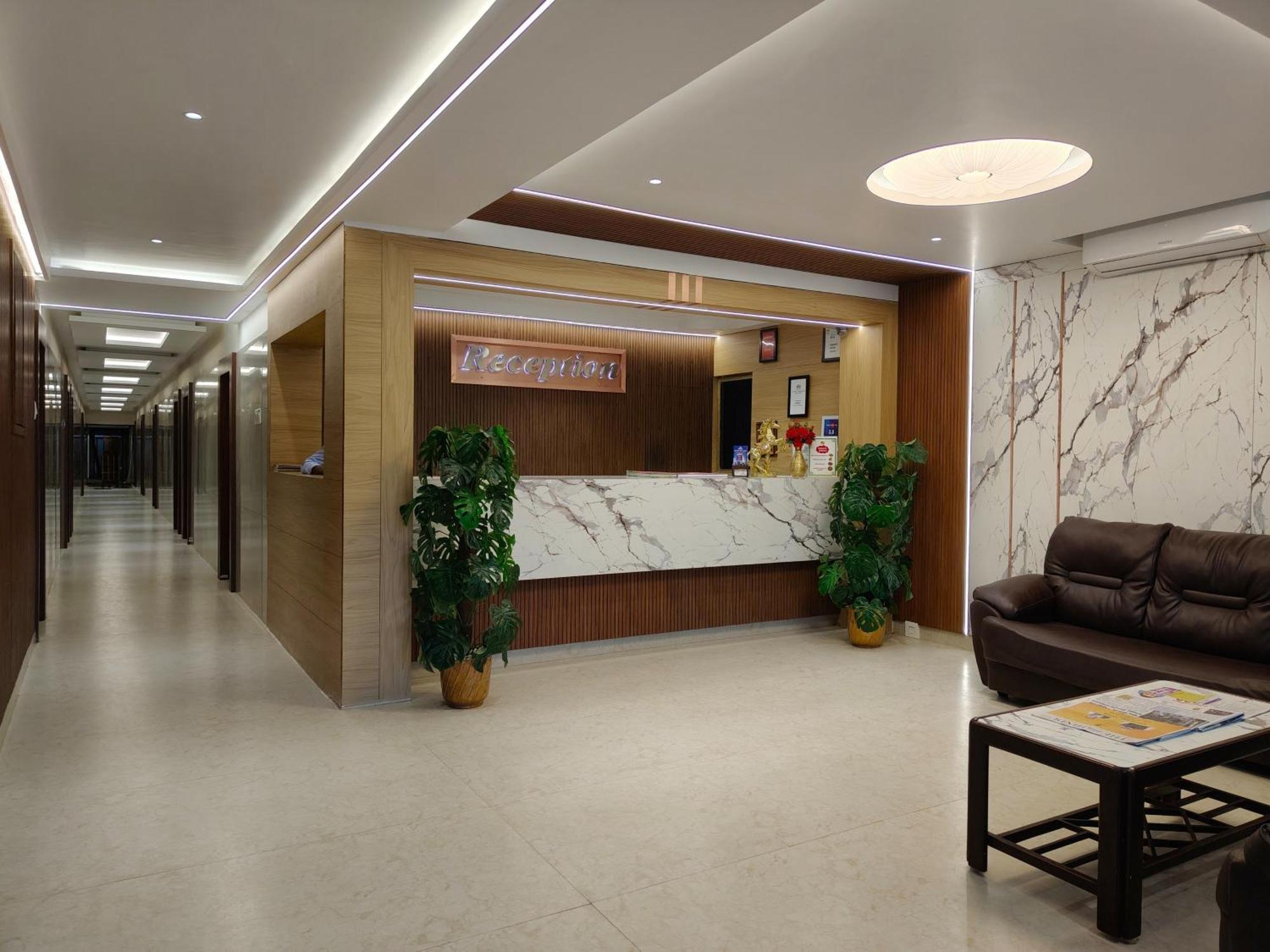Hotel Seagate Velankanni Exterior photo